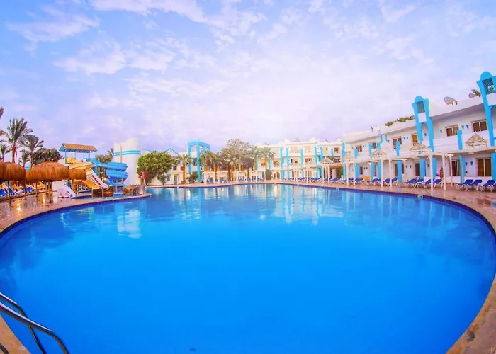 One Bedroom Mirage Bay Aparthotel *